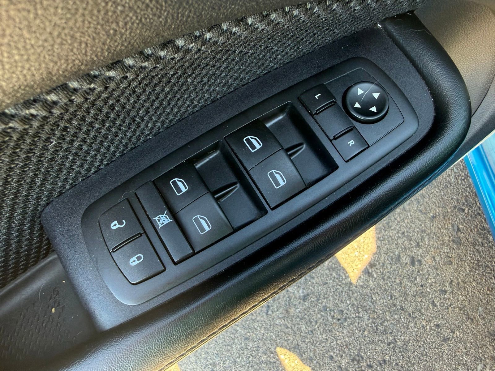 Used 2016 Dodge Dart SE w/ Convenience Group image 11