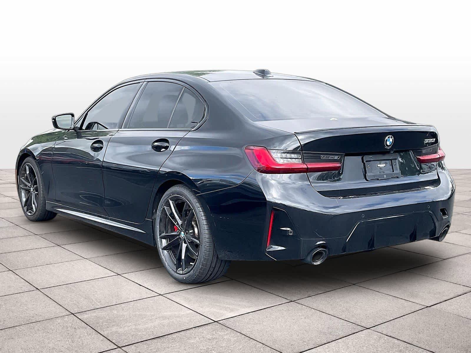 Used 2023 BMW 330i Sedan w/ M Sport Package RWD image 12