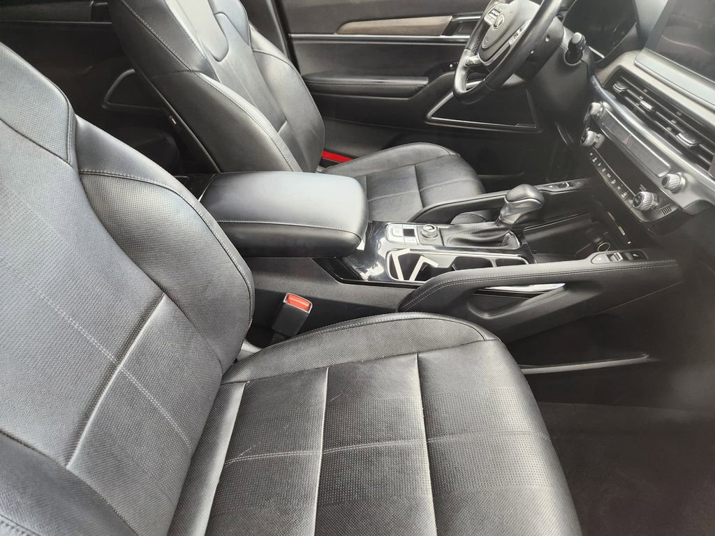 Used 2021 Kia Telluride EX w/ EX Premium Package image 8