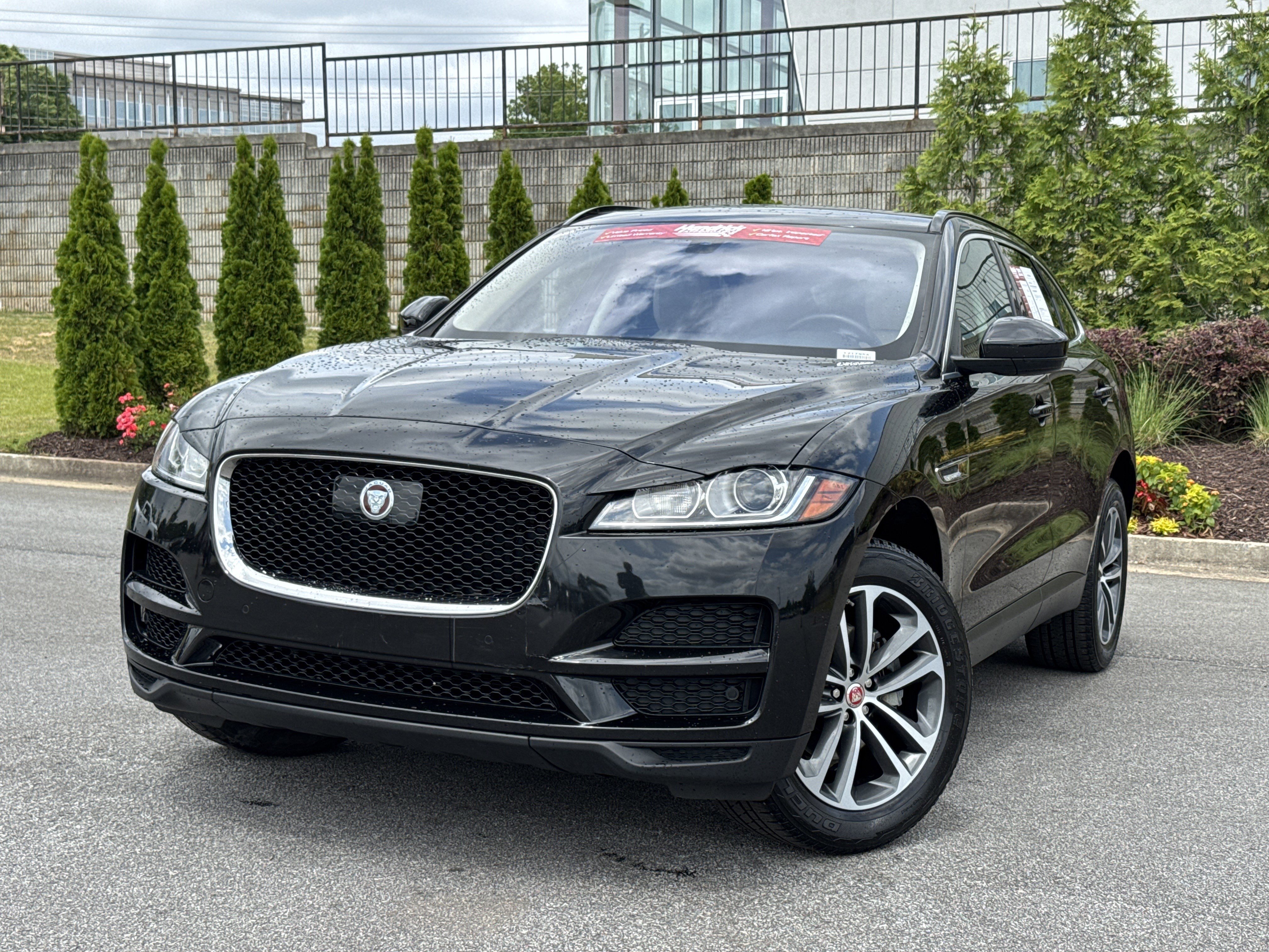 Used 2019 Jaguar F-PACE Premium AWD/4WD image 5