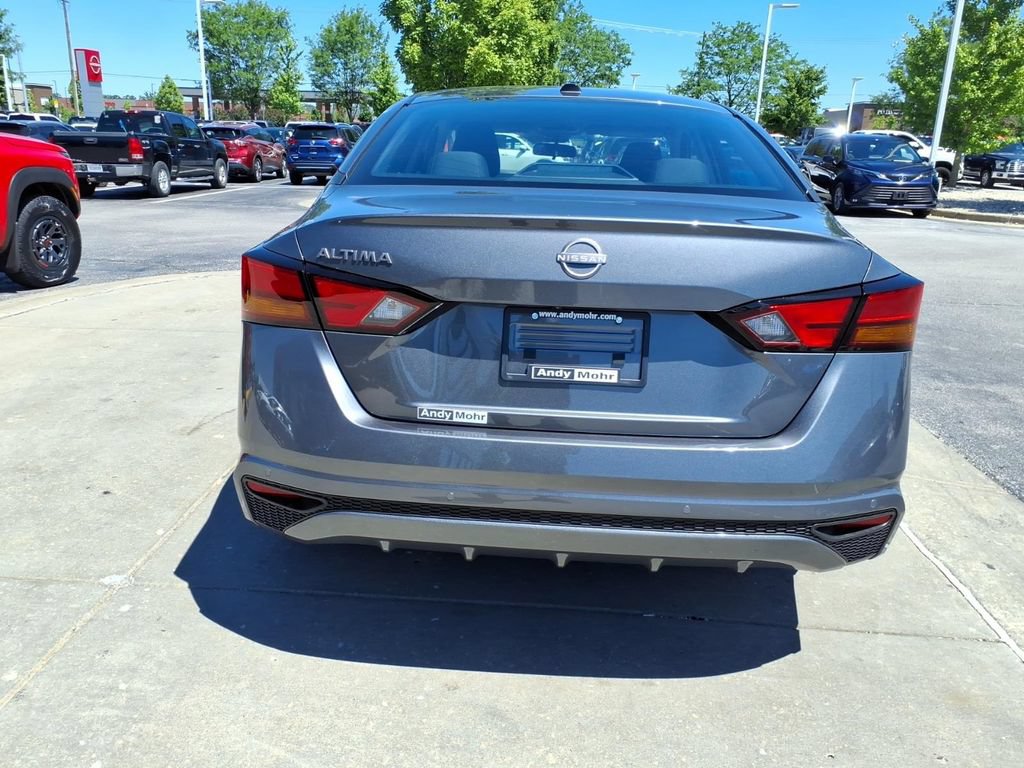 New 2026 Nissan Altima 2.5 SV FWD image 7