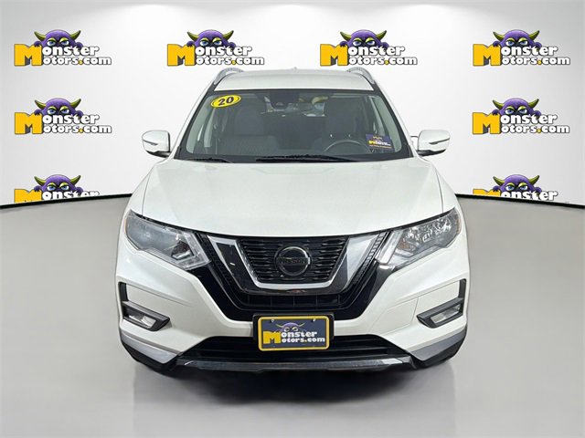 Used 2020 Nissan Rogue SV image 2