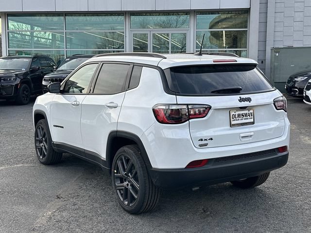 New 2026 Jeep Compass Latitude w/ Sun and Sound Group AWD/4WD image 4