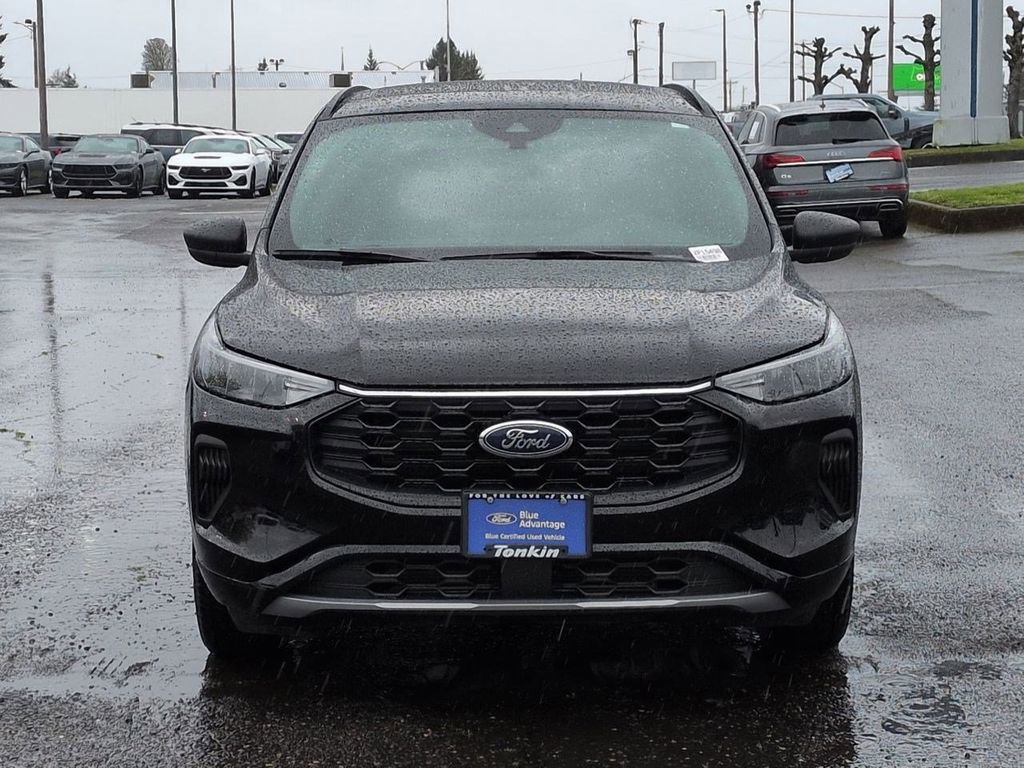 Used 2024 Ford Escape ST-Line w/ Tech Pack #1 image 8