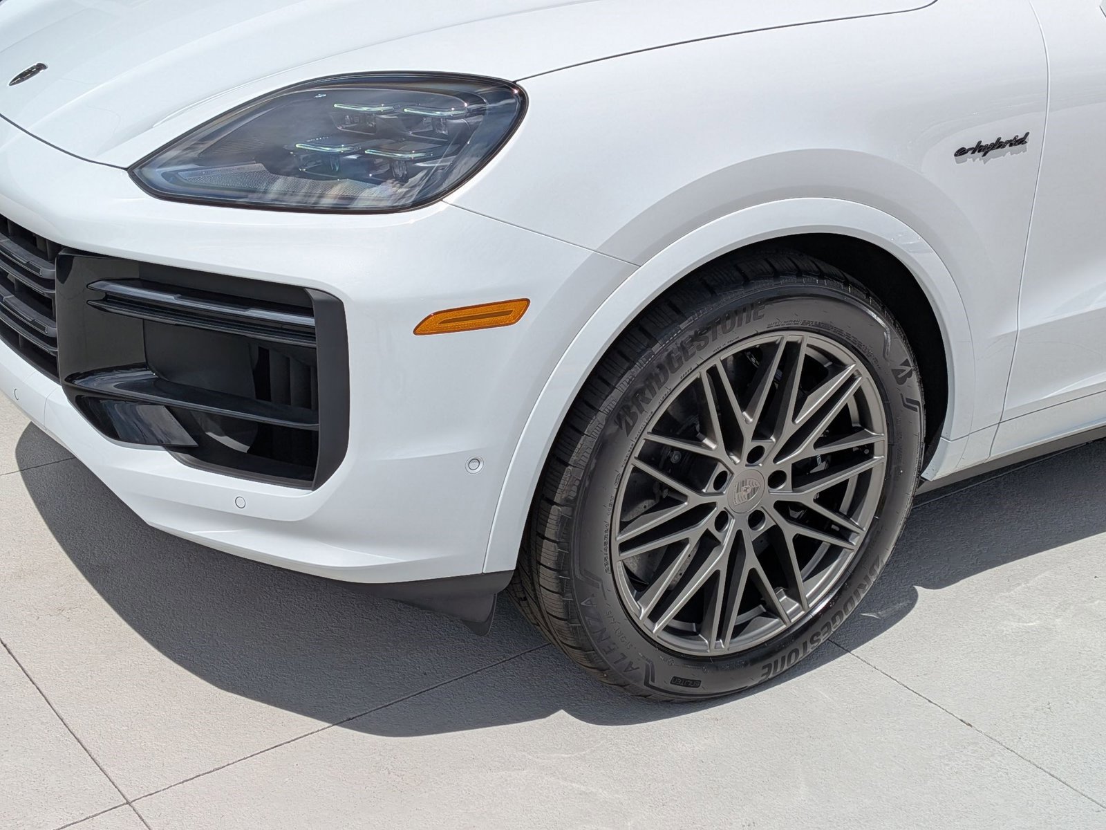 New 2026 Porsche Cayenne Turbo image 12