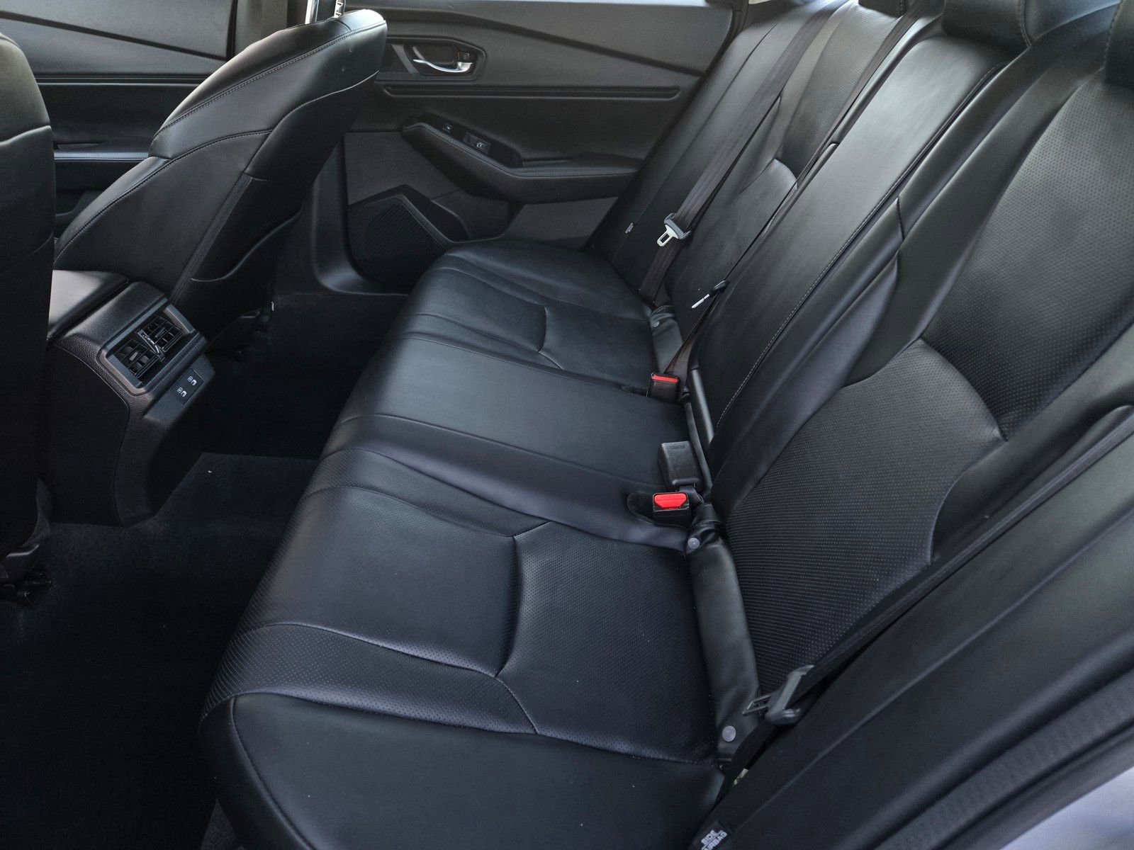 Used 2024 Honda Accord Touring image 11