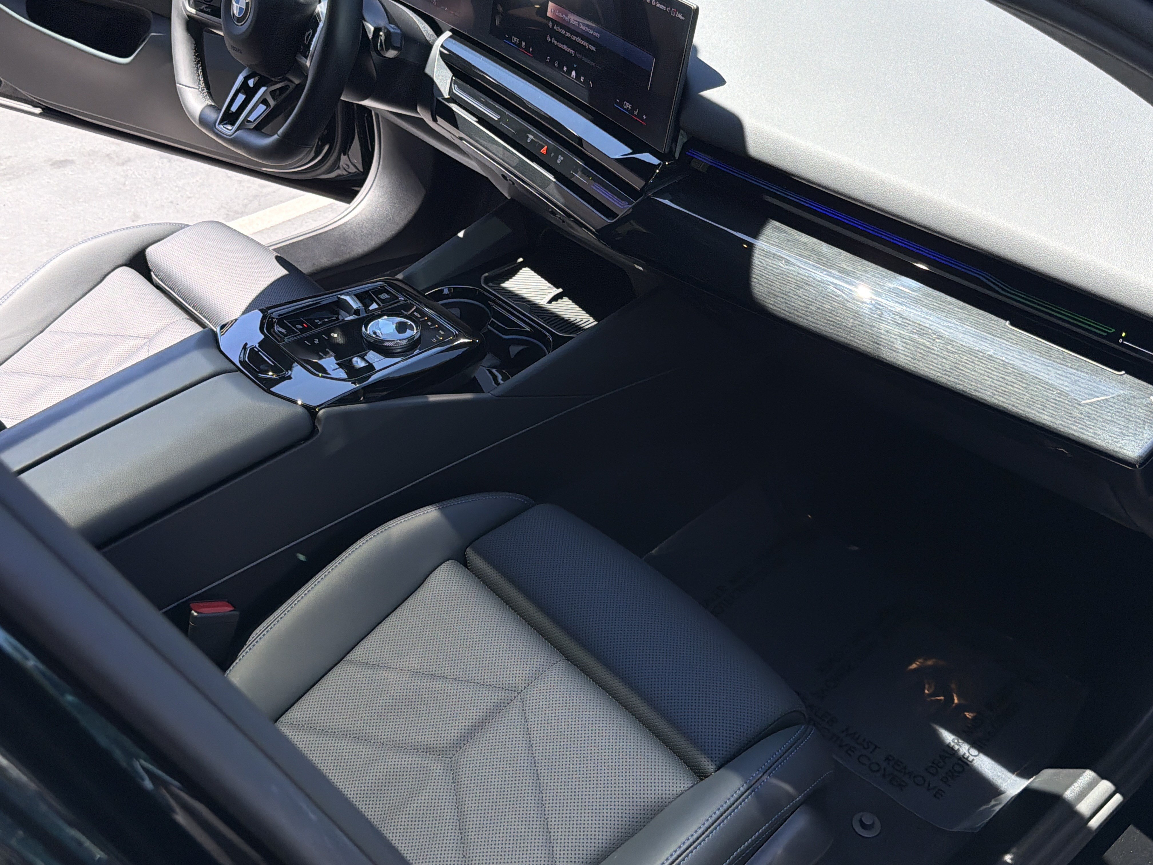 Used 2026 BMW 530i RWD image 31