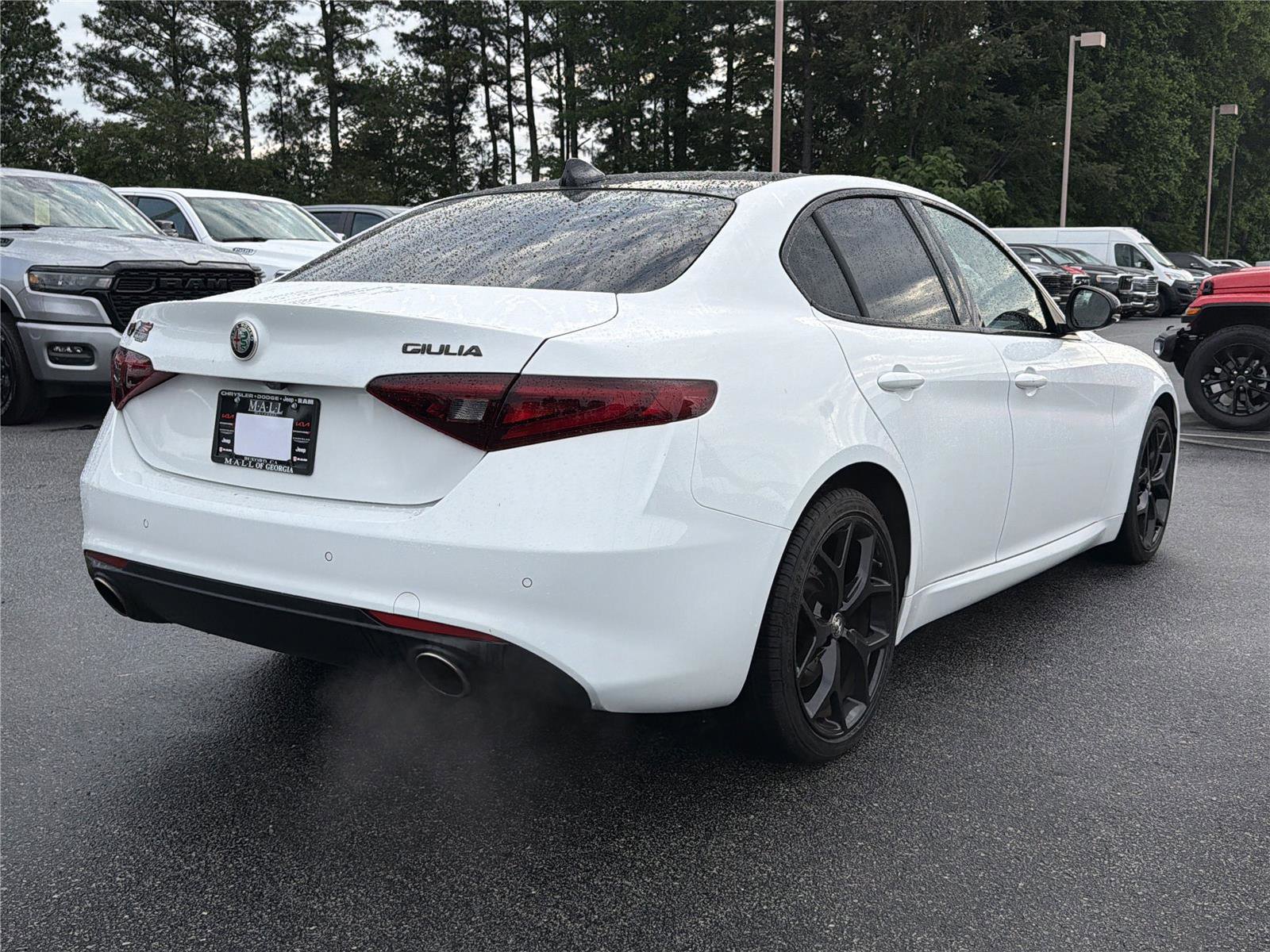 Used 2021 Alfa Romeo Giulia Ti w/ Nero Edizione AWD/4WD image 5