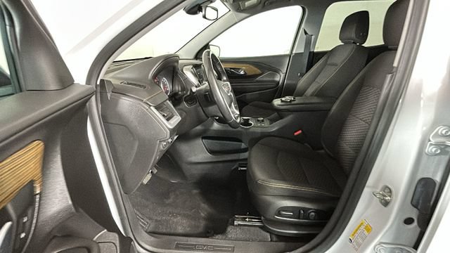 Used 2021 GMC Terrain SLE w/ Driver Convenience Package FWD image 11
