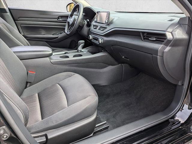 Used 2023 Nissan Altima 2.5 S FWD image 15