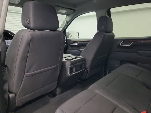 Used 2024 GMC Sierra 1500 Elevation w/ Preferred Package AWD/4WD image 13