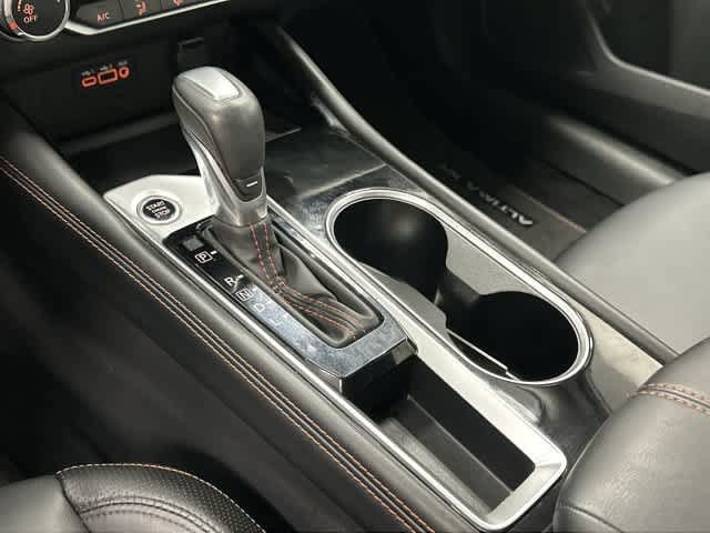 Used 2025 Nissan Altima 2.5 SR FWD image 24