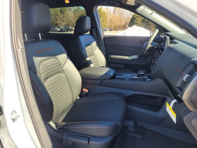 New 2026 Nissan Pathfinder Rock Creek w/ Rock Creek Premium Package AWD/4WD image 10