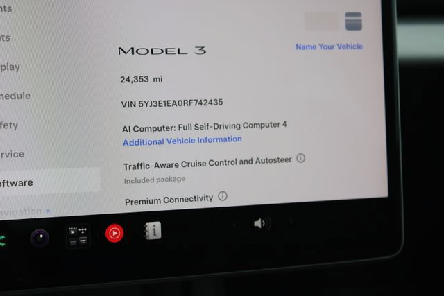 Used 2024 Tesla Model 3 Standard Range RWD image 16