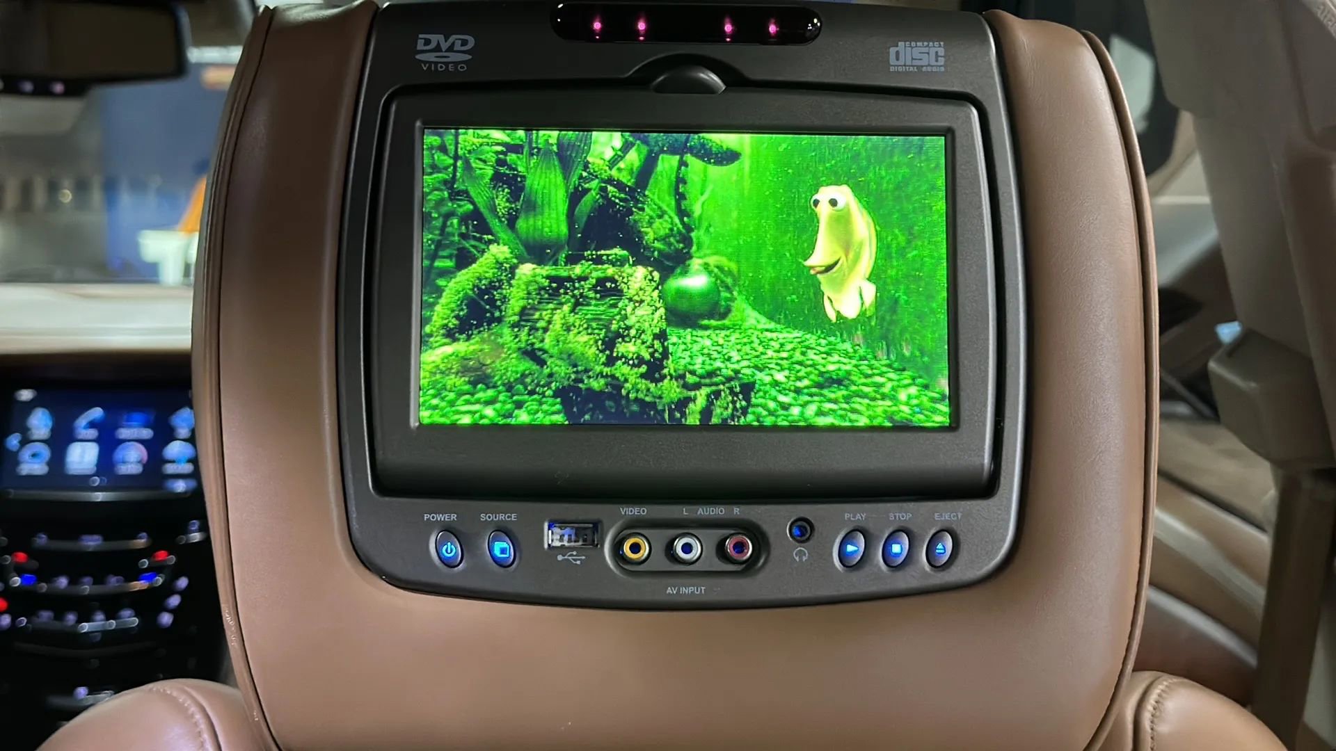 Used 2016 Cadillac Escalade Platinum image 22