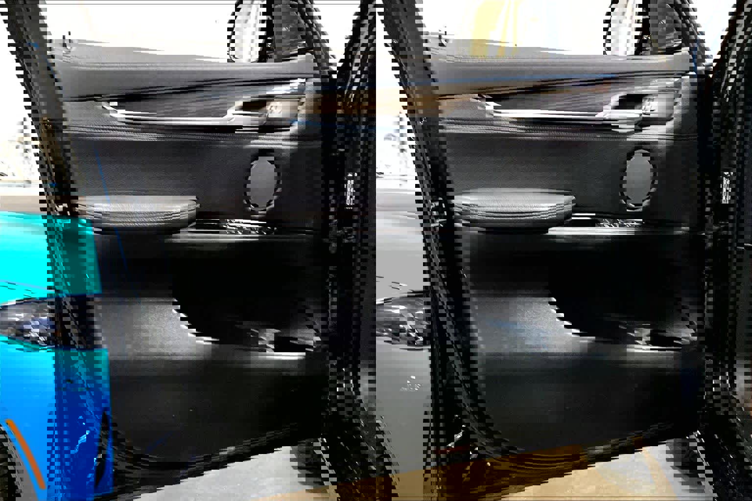 Used 2019 BMW X6 xDrive35i w/ M Sport Package image 22