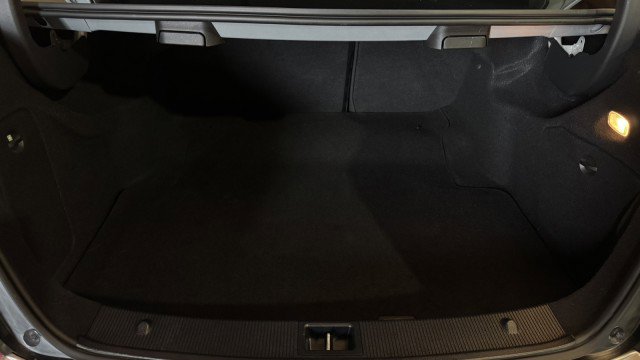 Used 2010 Mercedes-Benz C 63 AMG Sedan image 34