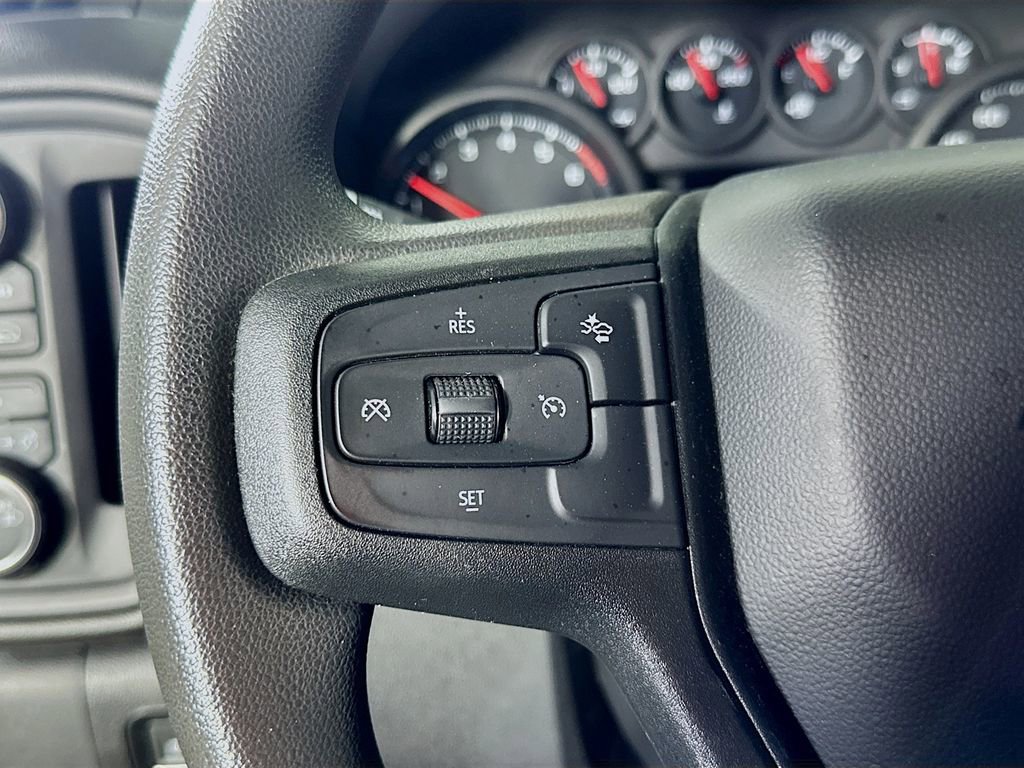 Used 2024 Chevrolet Silverado 1500 Custom image 22