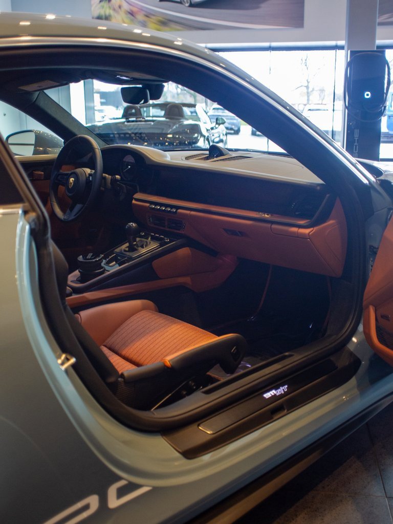 Used 2024 Porsche 911 GT3 RS image 32