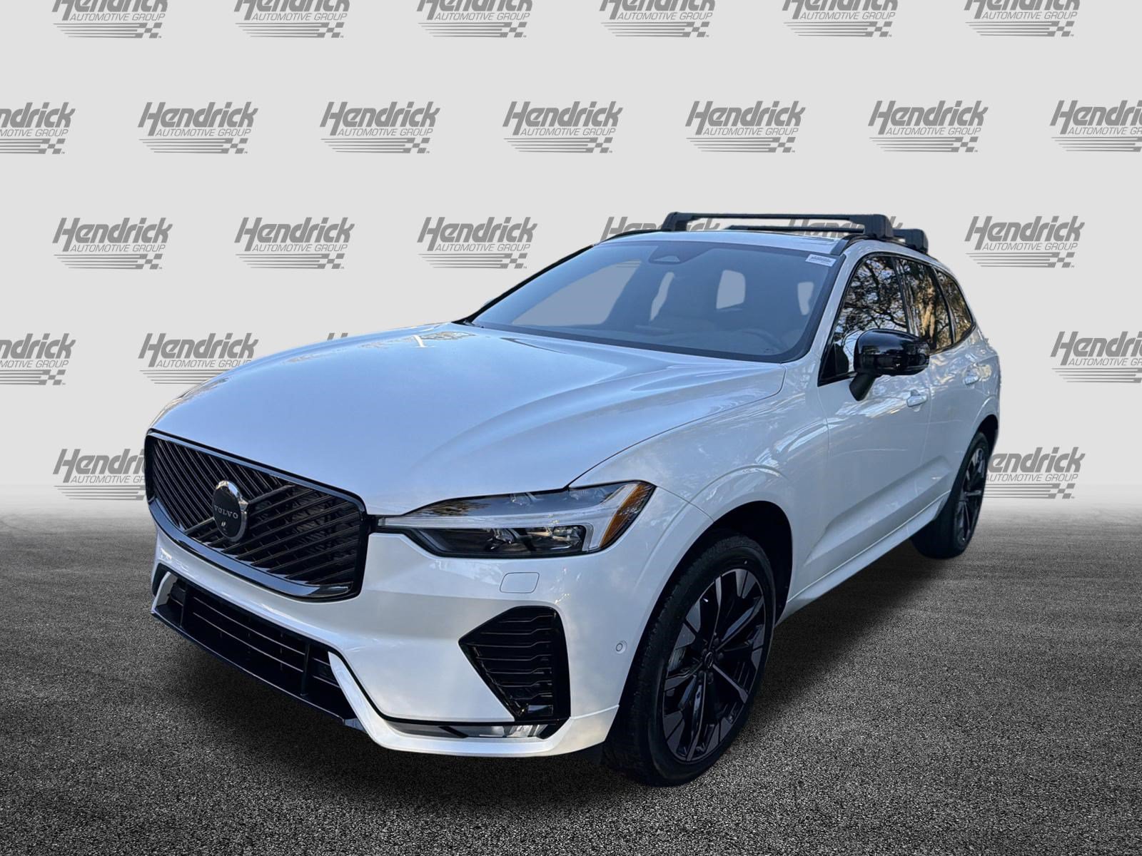 Used 2026 Volvo XC60 B5 Plus w/ Protection Package Premier AWD/4WD image 5