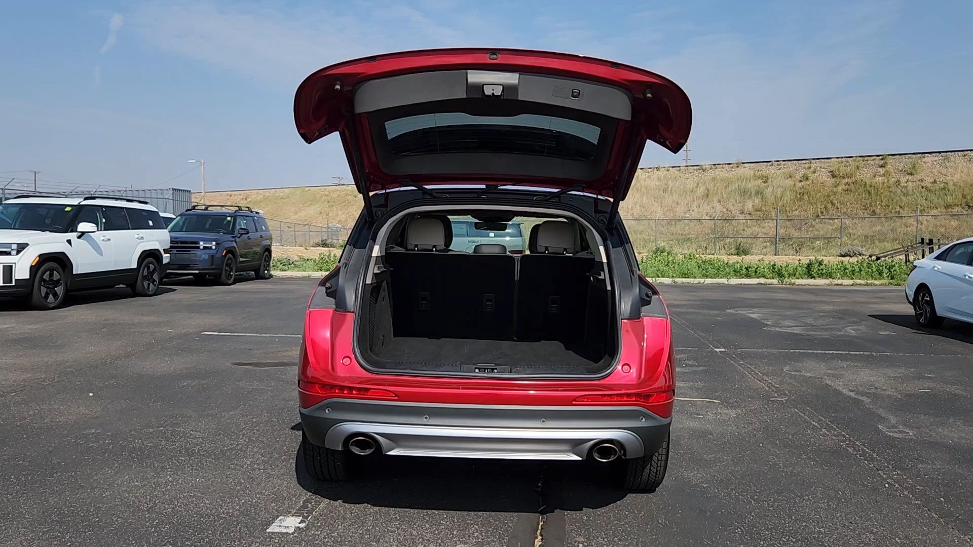 Used 2020 Lincoln Corsair Reserve w/ Equipment Group 201A AWD/4WD image 18