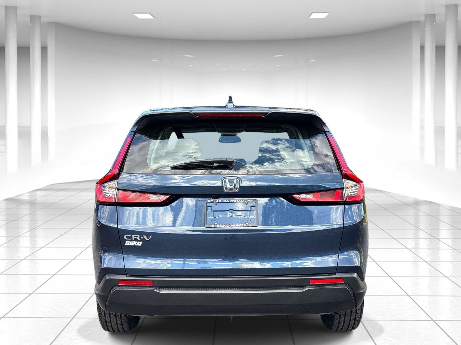 Used 2023 Honda CR-V LX image 5