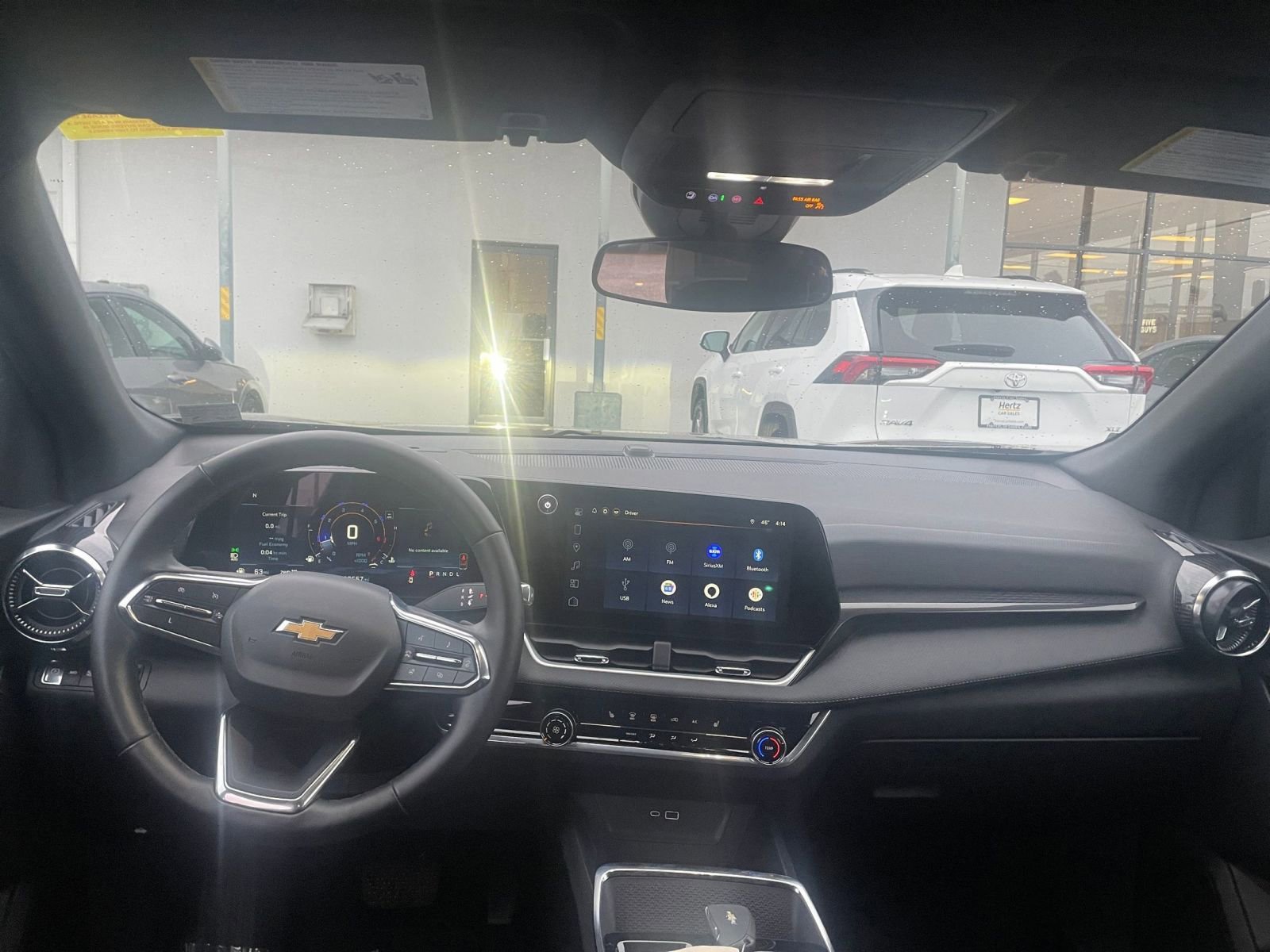 Used 2025 Chevrolet Equinox LT image 33