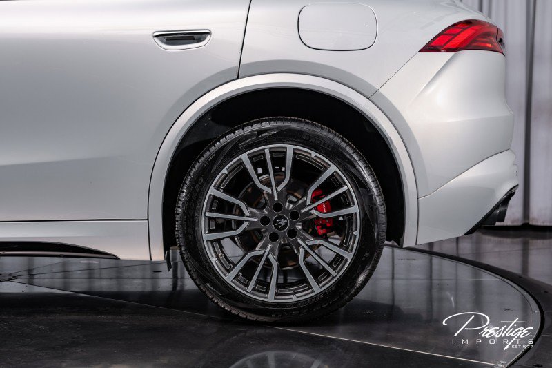 Used 2023 Maserati Grecale Modena image 12