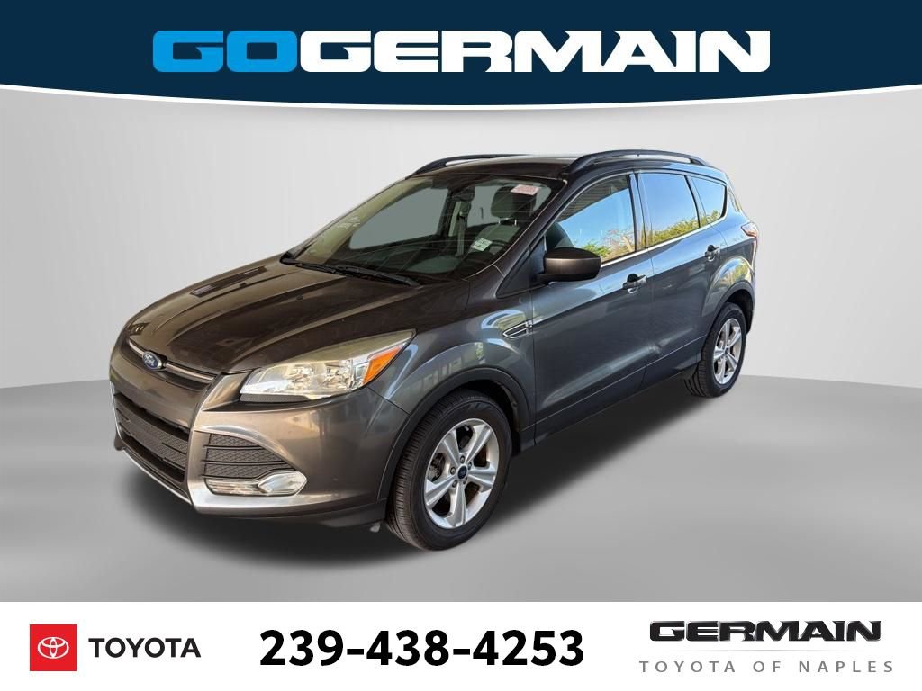 Used 2015 Ford Escape SE w/ Equipment Group 201A image 1