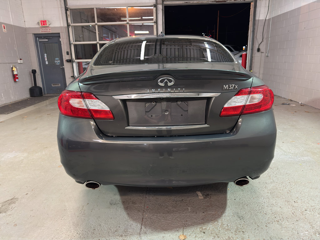 Used 2012 INFINITI M37 x w/ Premium Pkg image 5