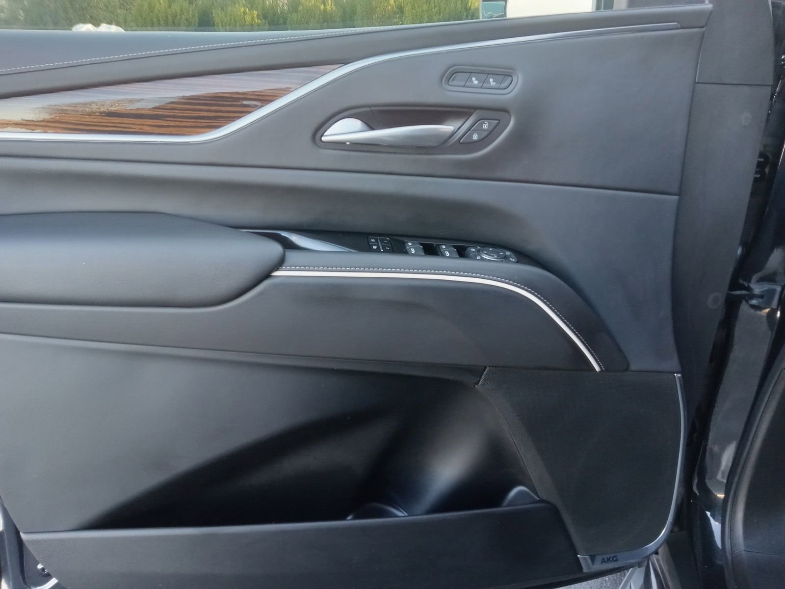 Used 2021 Cadillac Escalade ESV Luxury image 9