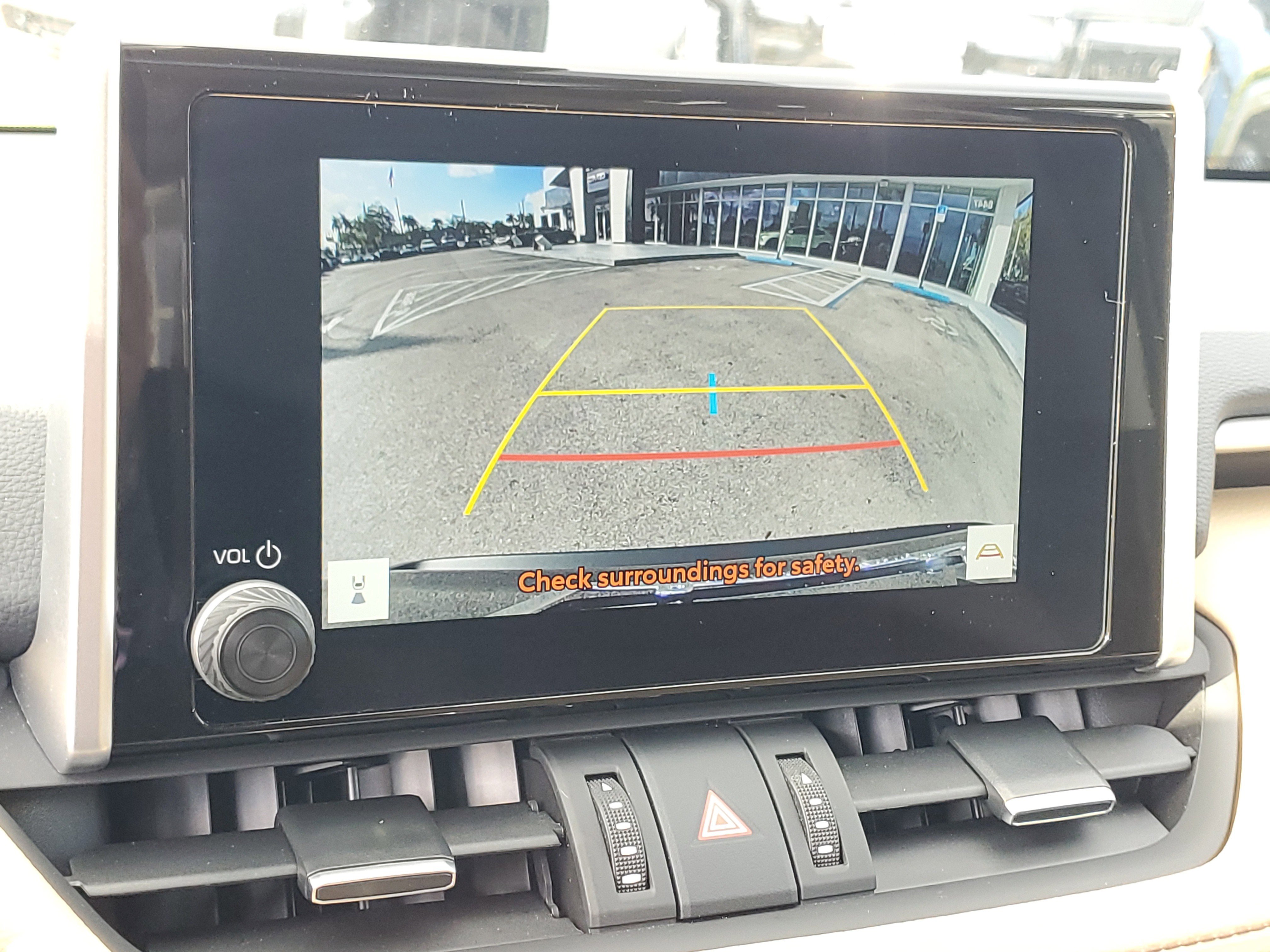 Used 2025 Toyota RAV4 XLE Premium image 10