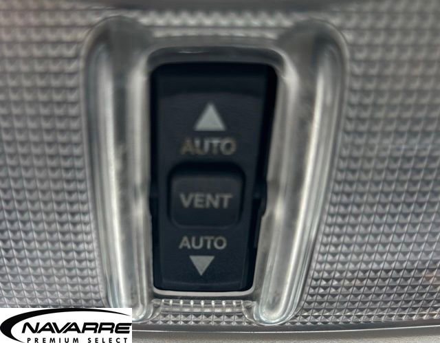 Used 2015 Jeep Compass High Altitude FWD image 29
