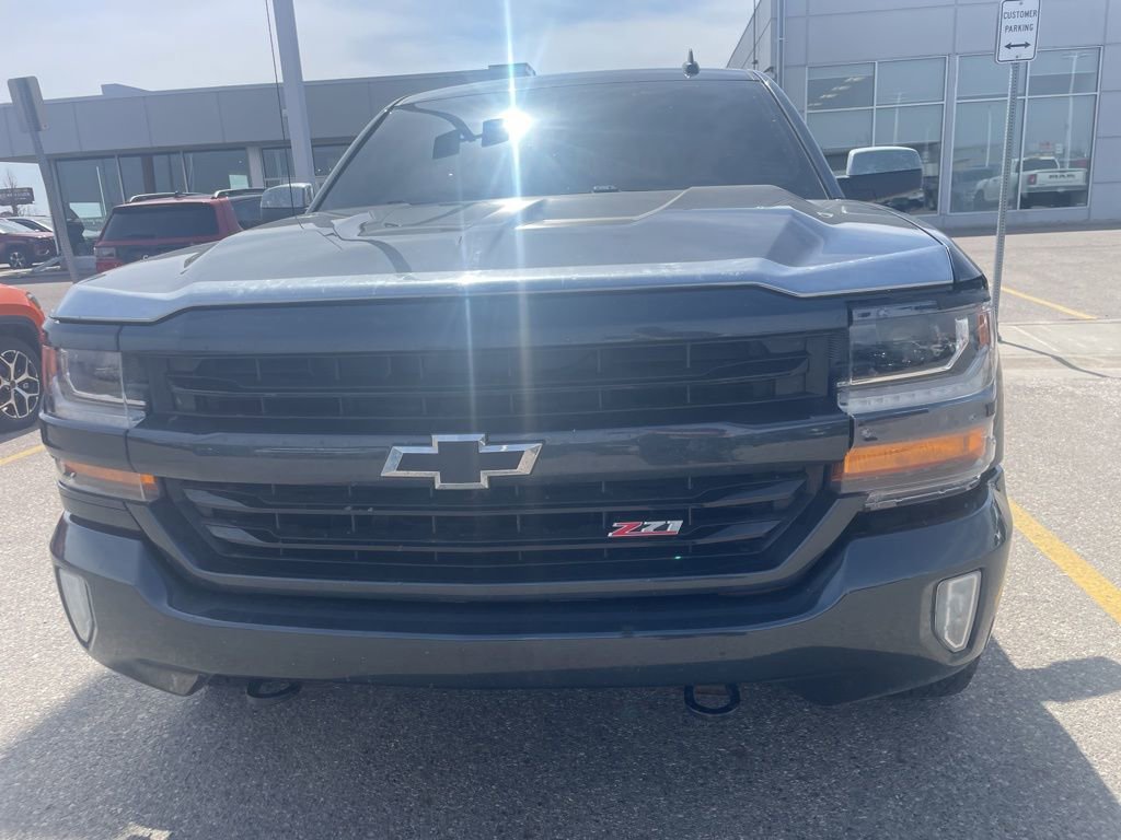 Used 2017 Chevrolet Silverado 1500 LT w/ All Star Edition AWD/4WD image 8
