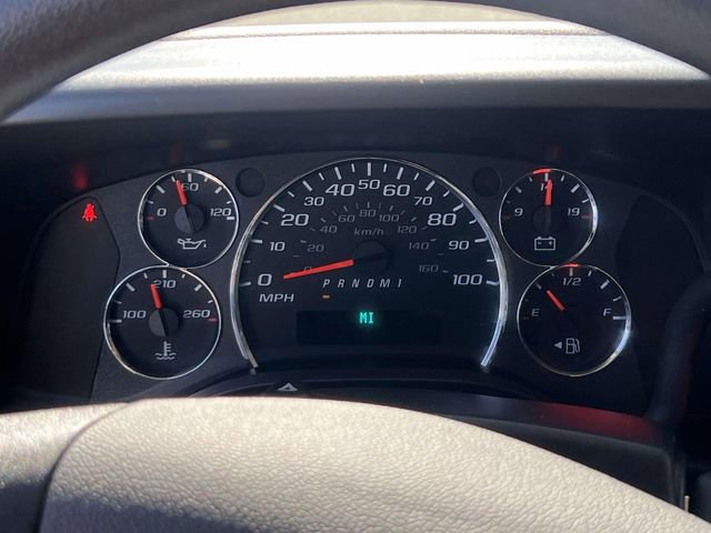 Used 2024 GMC Savana 2500 w/ Driver Convenience Package image 25