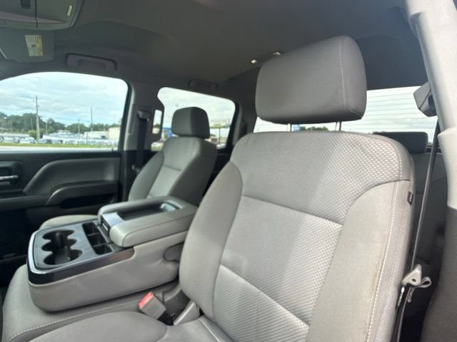 Used 2018 Chevrolet Silverado 1500 Custom w/ Custom Value Package AWD/4WD image 13