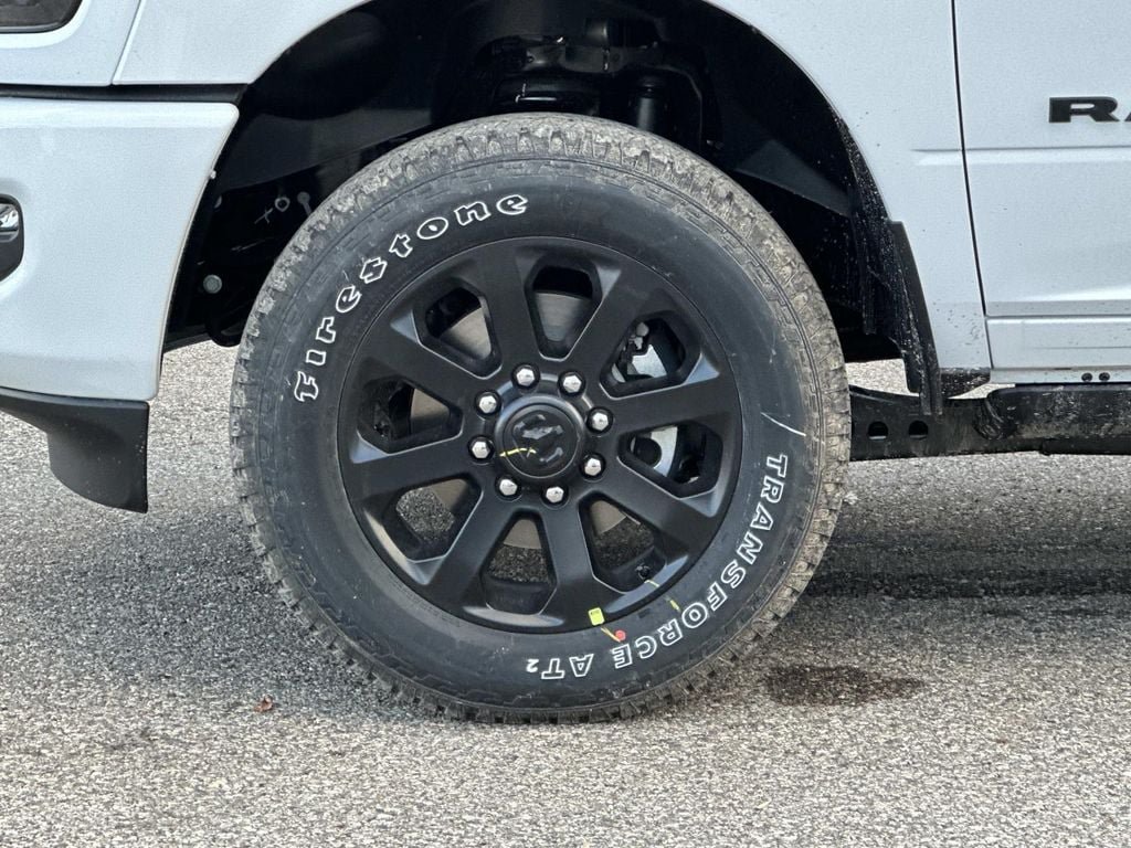 New 2026 RAM 2500 Laramie AWD/4WD image 8
