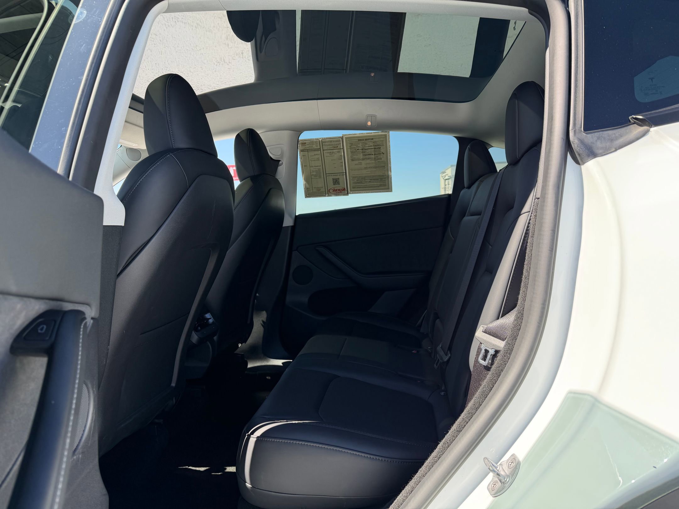 Used 2022 Tesla Model Y Long Range image 20