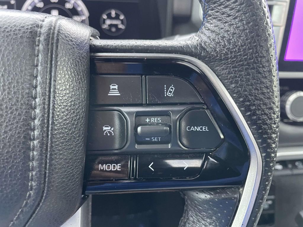 Used 2023 Toyota Tundra Platinum image 35