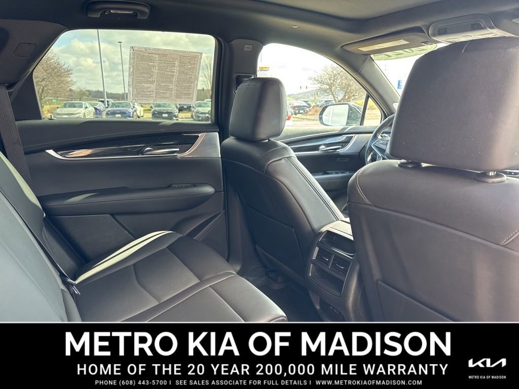 Used 2021 Cadillac XT5 Premium Luxury AWD/4WD image 35