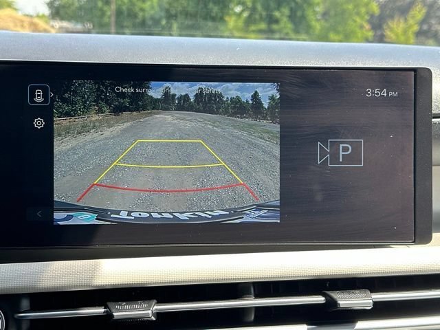 Certified 2025 Hyundai Tucson SE AWD/4WD image 33