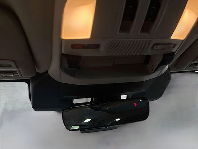 Used 2024 Subaru Ascent Onyx Edition image 22