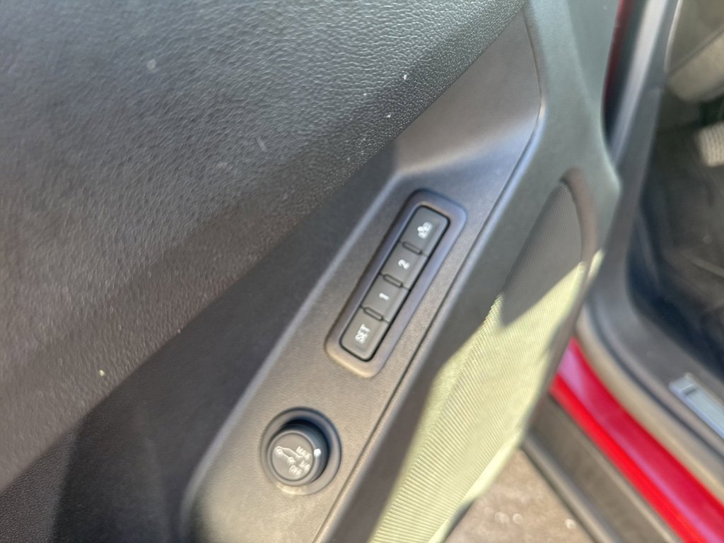 Used 2021 Chevrolet Equinox Premier image 10