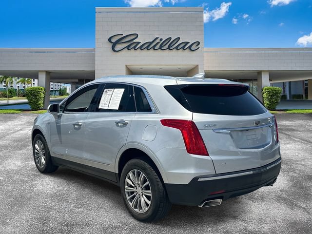 Certified 2025 Cadillac XT5 Luxury FWD image 5