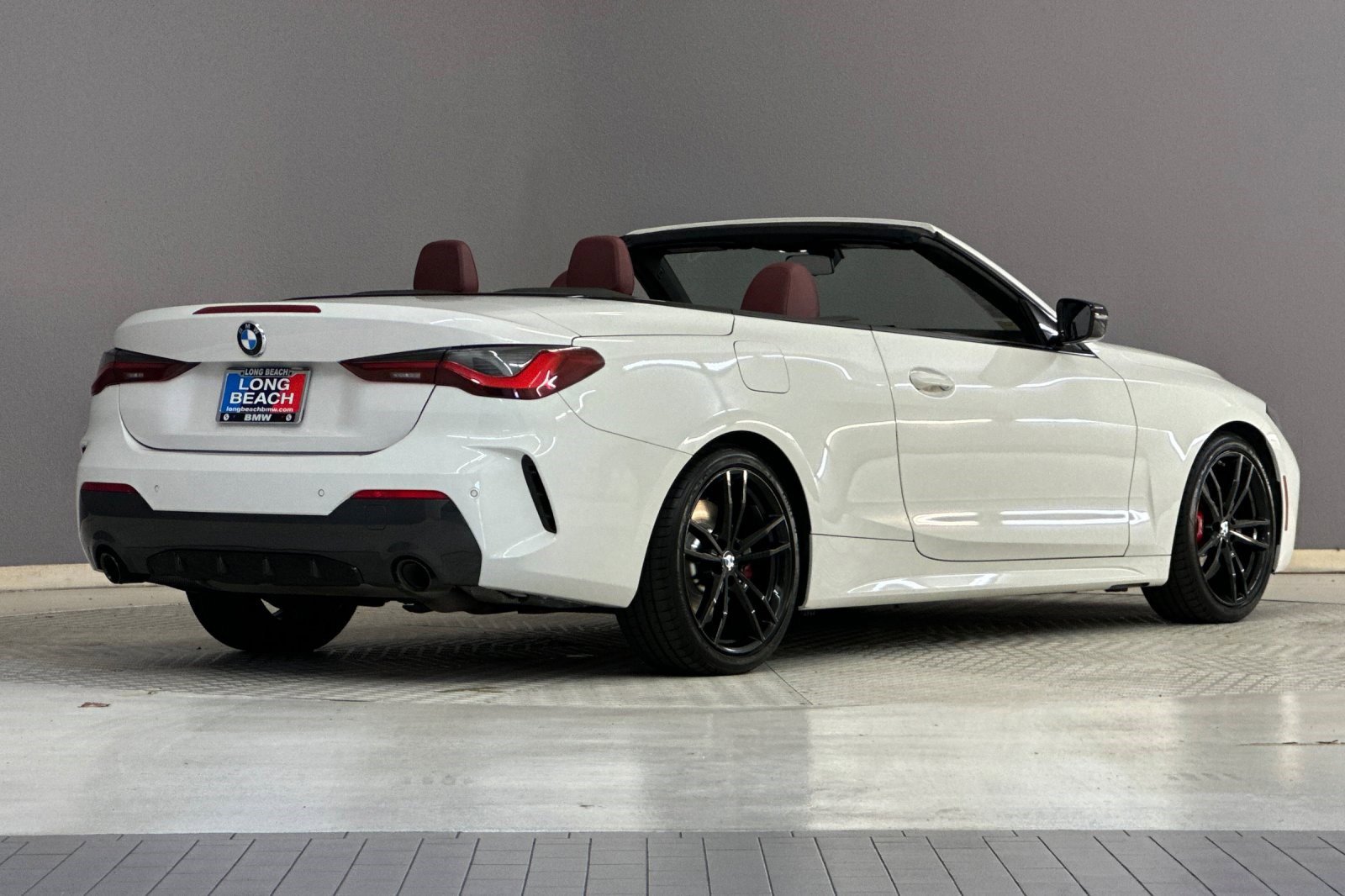 Used 2024 BMW 430i Convertible w/ M Sport Package RWD image 8