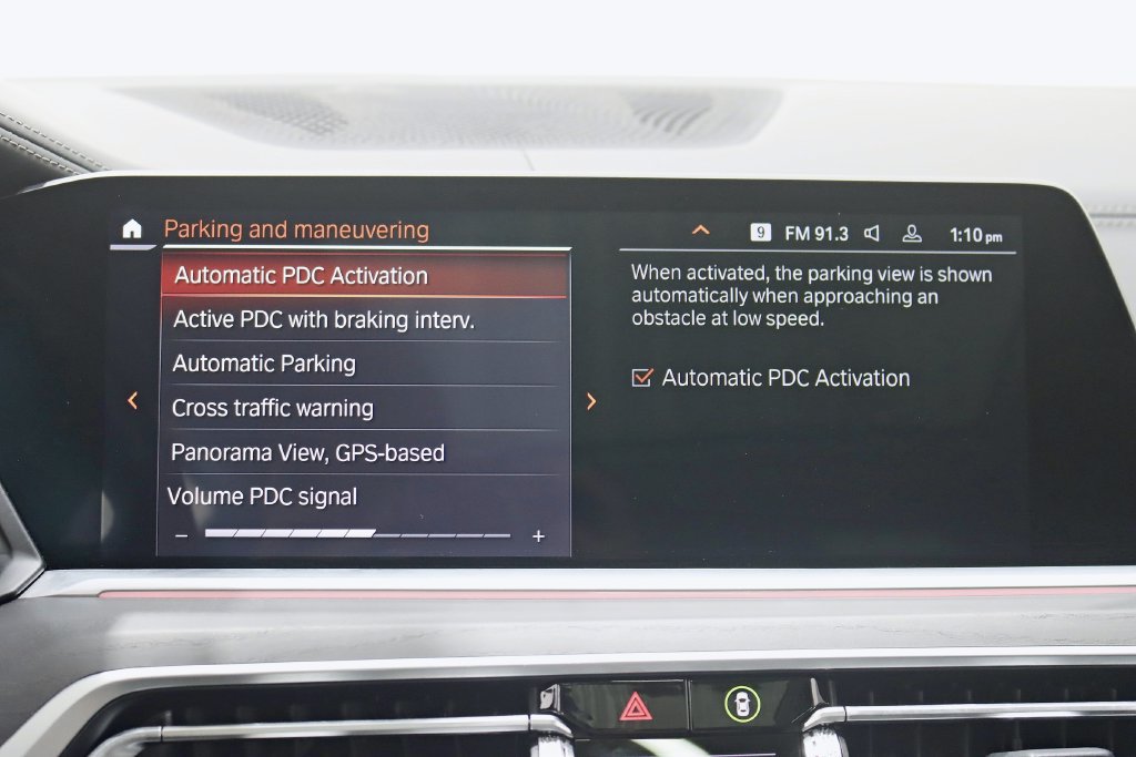 Used 2022 BMW X7 xDrive40i w/ Premium Package AWD/4WD image 24
