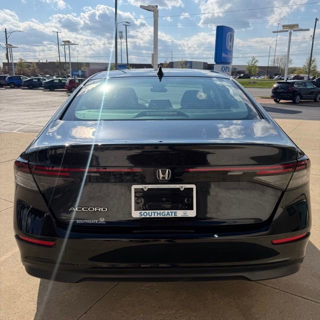 Certified 2023 Honda Accord LX image 4