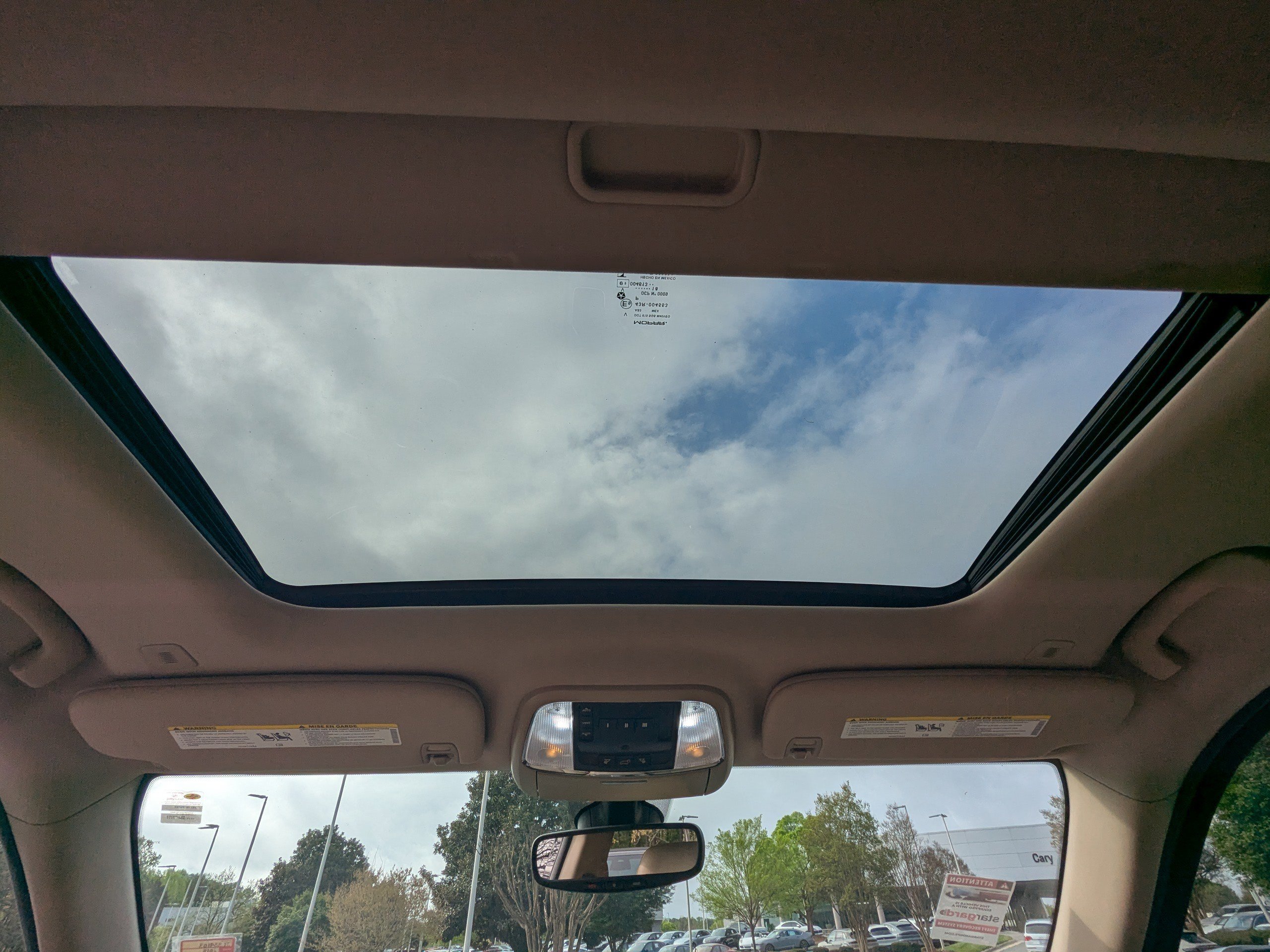 Used 2018 Jeep Grand Cherokee Limited image 14