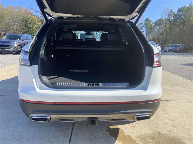 Used 2020 Lincoln Nautilus Reserve w/ Equipment Group 202A image 8