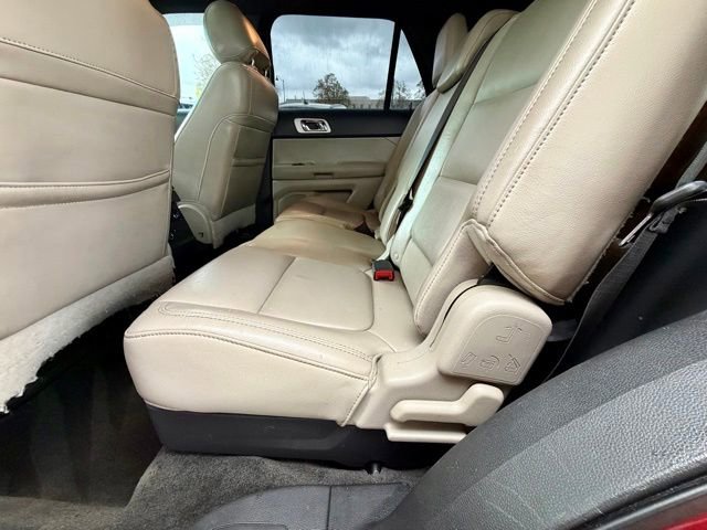 Used 2013 Ford Explorer XLT AWD/4WD image 18